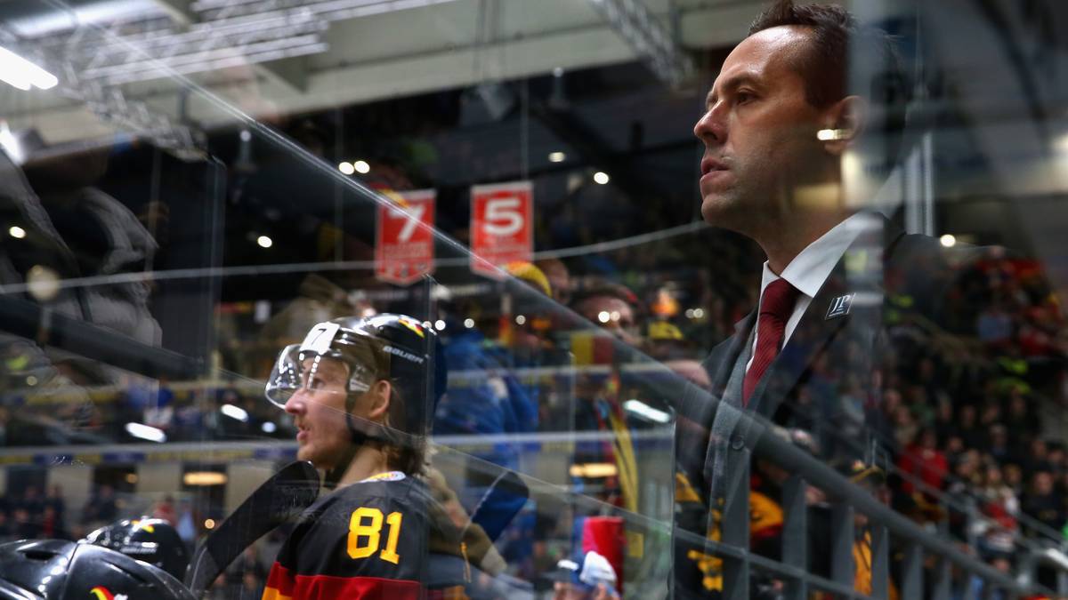 Ende einer Erfolgsstory: Bundestrainer Marco Sturm steigt vorzeitig beim Deutschen Eishockey-Bund aus. Der 40-Jährige ist jetzt Assistenzcoach beim NHL-Team Los Angeles Kings, für die Kings war er auch in seiner Karriere als Spieler aktiv war. Es ist die große Chance, sich als Coach in der besten Liga der Welt zu etablieren
