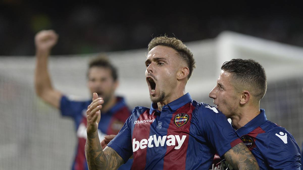 SPANIEN - PLATZ 3: Roger Marti (UD Levante, 4 Tore) - Levante ist nur schwer aus den Startlöchern gekommen, am Sonntag setzte es eine 2:6-Klatsche gegen Sevilla. Unter den Torschützen war auch Levantes Top-Torjäger Marti