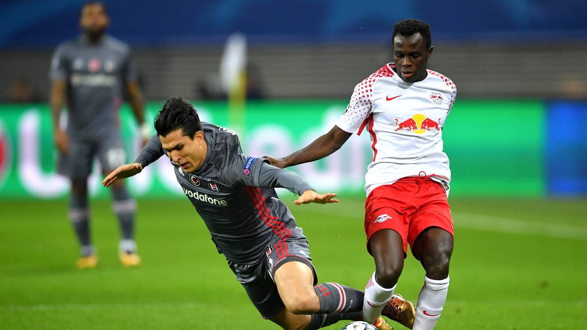 BRUMA: Mit seinem Tempo hatten die Türken so Ihre Probleme. Doch der letzte entscheidende Pass wollte oft nicht ankommen. Insgesamt ein solider Auftritt des Portugiesen. SPORT1-Note: 3,5