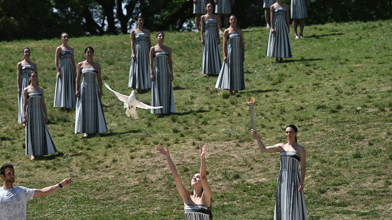 „Symbol der Hoffnung“: Olympisches Feuer entzündet