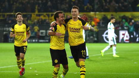 Borussia Dortmund v Borussia Moenchengladbach - Bundesliga: Mario Götze (M.) bereitete gegen Gladbach den Treffer von Marco Reus (r.) vor