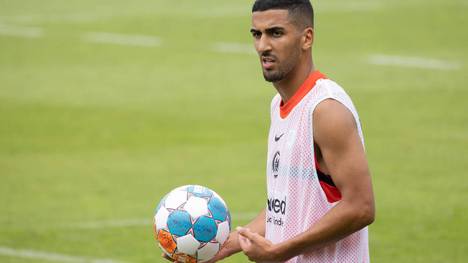 Für Aymen Barkok, Nationalspieler Marokkos und sonst bei Eintracht Frankfurt, ist das Länderspiel in Guinea vorerst abgesagt