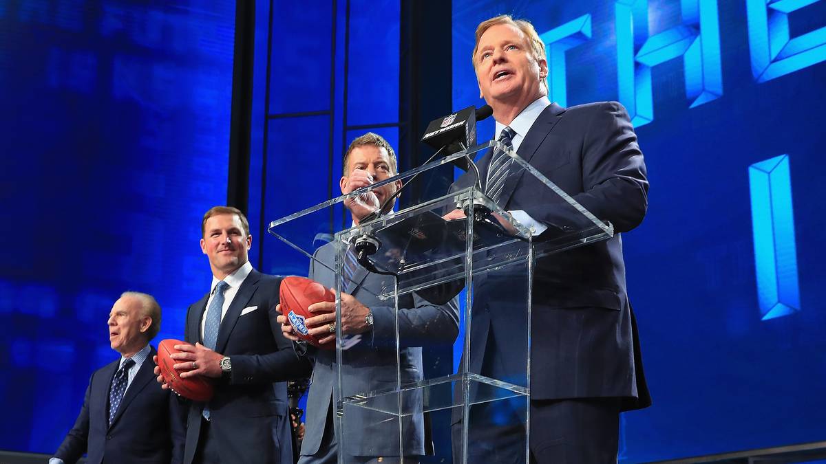 Die Teams können sich darauf einigen, einzelne Picks untereinander zu tauschen. So kann man für einen Erstrundenpick beispielsweise eine ganze Reihe anderer Draft-Picks erhalten. Die Anzahl an Picks für die einzelnen Teams variiert von Jahr zu Jahr. SPORT1 stellt die Top 10 vor