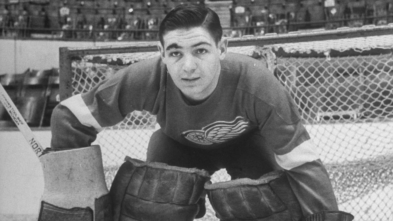 Der junge Terry Sawchuk im Jahr 1952