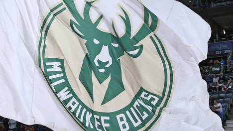 Die Milwaukee Bucks fallen auf einen Trickbetrüger herein