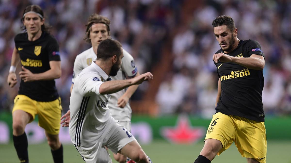 KOKE: Begann als Linksaußen im Mittelfeld, rückte nach Gaitans Einwechslung ins Zentrum. Sah Mitte der ersten Hälfte Gelb und blieb ansonsten farblos. SPORT1-Note: 4