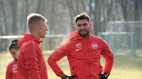 Nejmeddin Daghfous (r.) wurde bei Kickers Offenbach fristlos entlassen