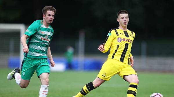 Borussia Dortmund U19, Tobias Raschl