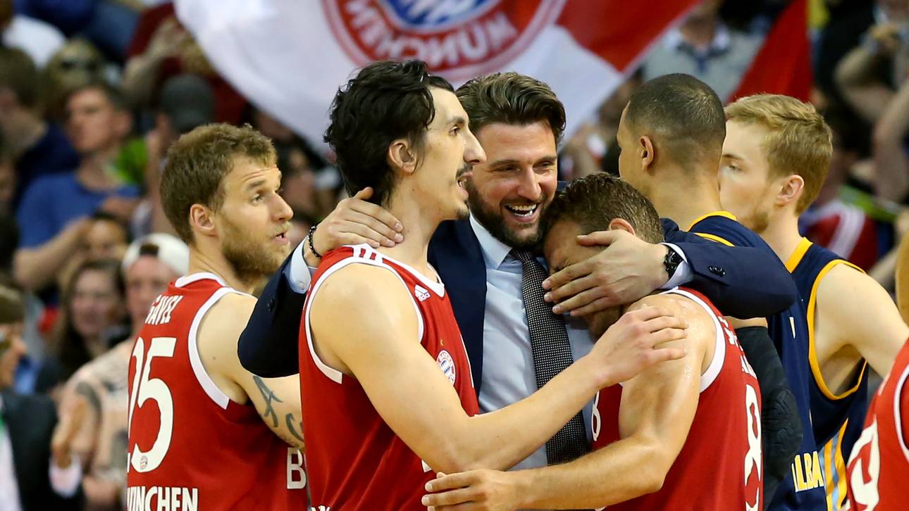 Bayern München rettet sich in Spiel fünf