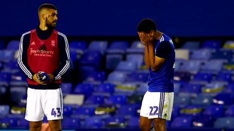 Der Neuzugang von Borussia Dortmund bekommt bei seinem Ex-Klub Birmingham City ein besonderes Abschiedsgeschenk.