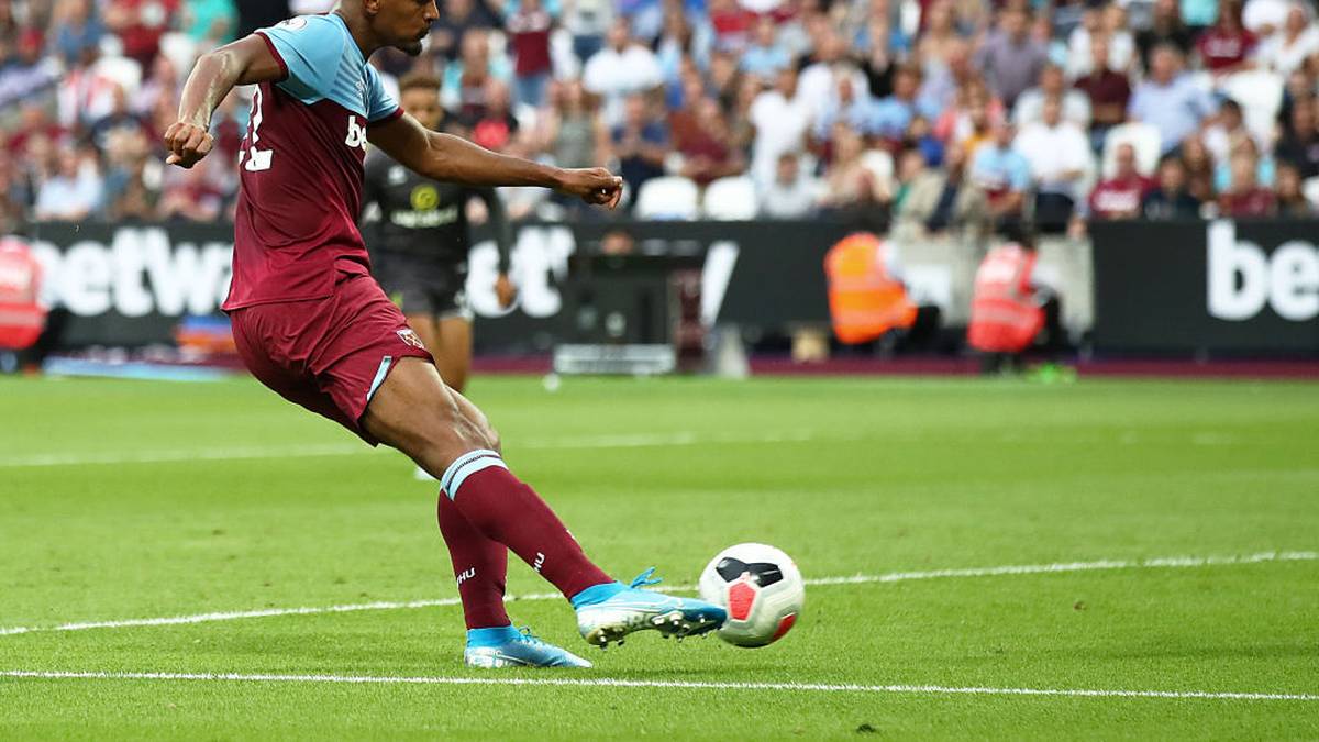 SÉBASTIEN HALLER (West Ham United): 40 Millionen Euro überwies West Ham für den Stürmer, der gemeinsam mit Ante Rebic und Luka Jovic die Frankfurter Büffelherde bildete und 15 Ligatore schoss. Auch in England stellt der Franzose seine Qualitäten unter Beweis. Neun Liga-Einsätze über 90 Minuten, vier Treffer, ein Assist