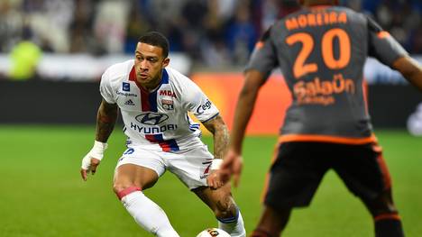 Lyon Lorient Olympique Lyon: Memphis Depay blamiert sich mit Tweet gegen Lorient