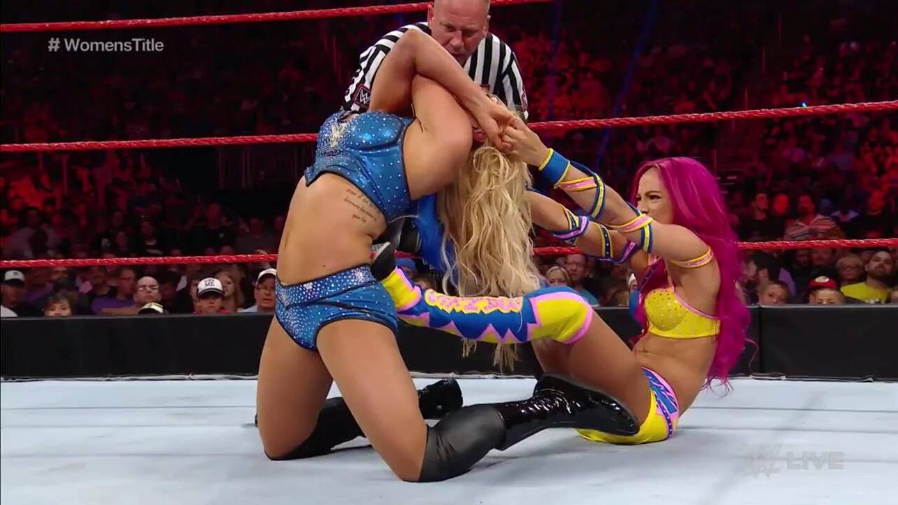 Neues RAW startet mit Paukenschlägen