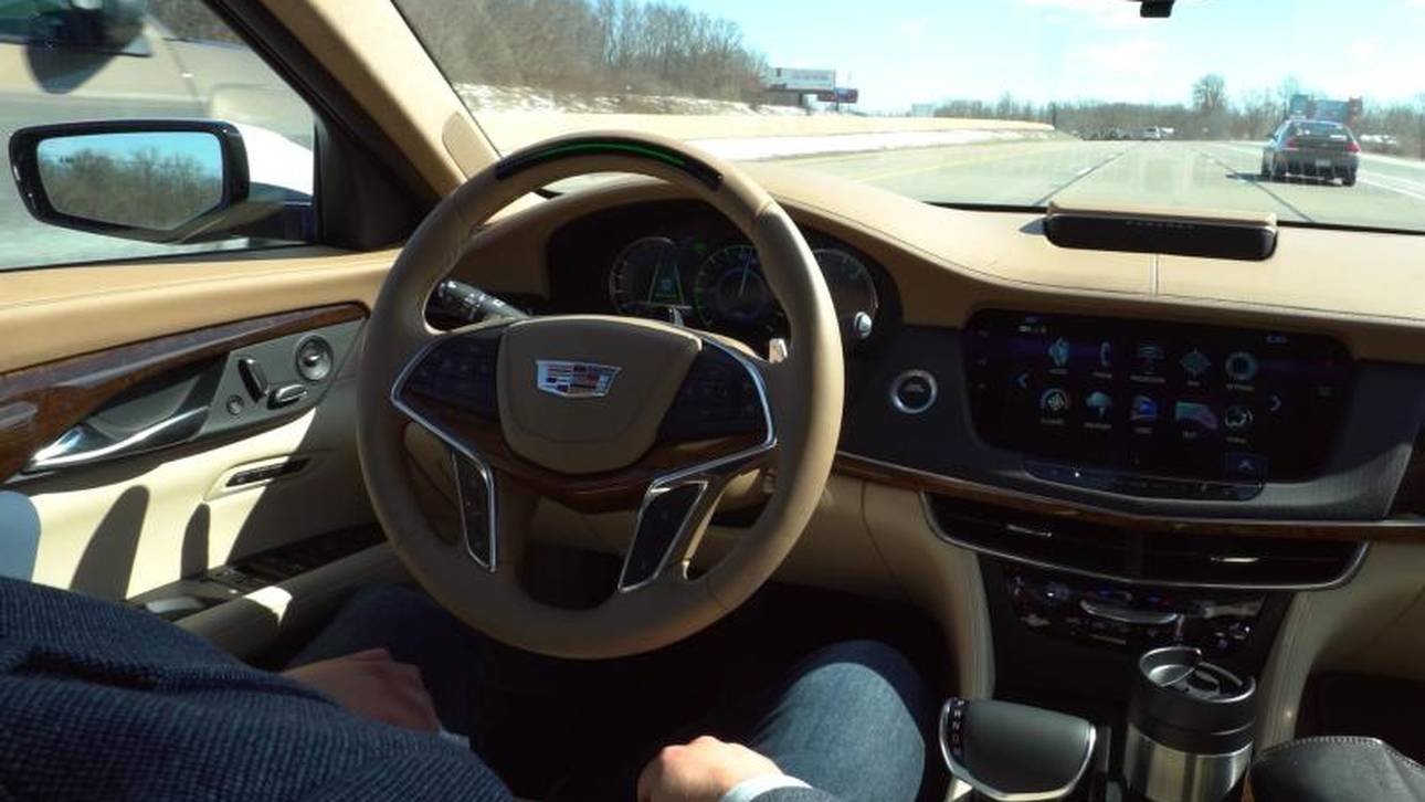 Dort ist der Verkehr schon autonom