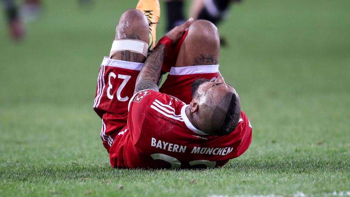 Seine letzten beiden Jahre beim FC Bayern sind nicht gerade von Konstanz geprägt. Vidal gehört nicht immer zum Stammpersonal, was auch an seinen mehr werdenden Blessuren liegt. Zudem machen erneut Gerüchte über Alkoholkonsum, einen Party-Ausraster und Unpünktlichkeit die Runde