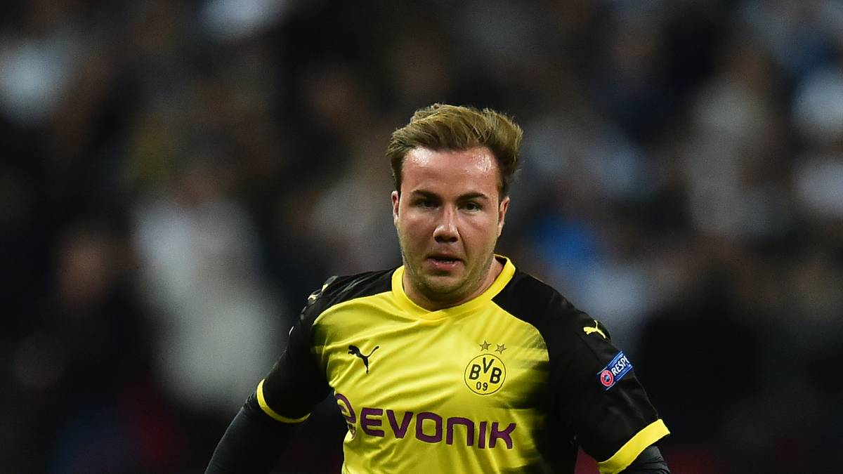 MARIO GÖTZE (ab 66. Minute): Kam für Kagawa und sorgte in der 71. Minute per Ecke direkt für Gefahr. Versuchte noch einmal das Spiel zu lenken, kämpfte aber gegen die Müdigkeit der Kollegen - und am Ende gegen Tottenhams Vertonghen, dessen Unterarm ins Gesicht bekam. SPORT1-Note: 3,5