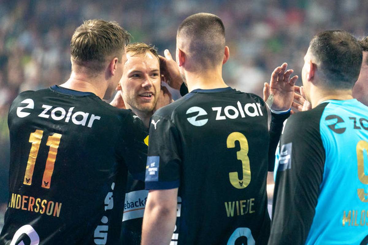 Historisch! Füchse trotzen Schock