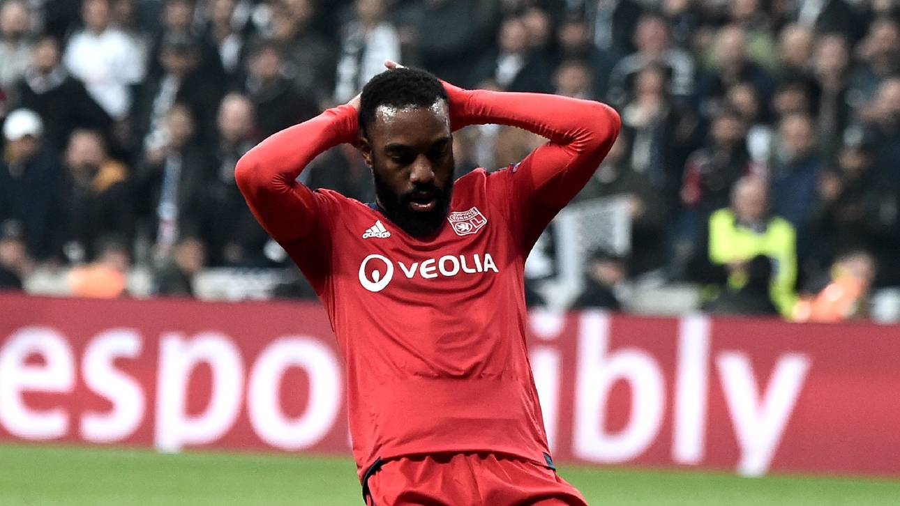 Lyon bangt um Lacazette-Einsatz
