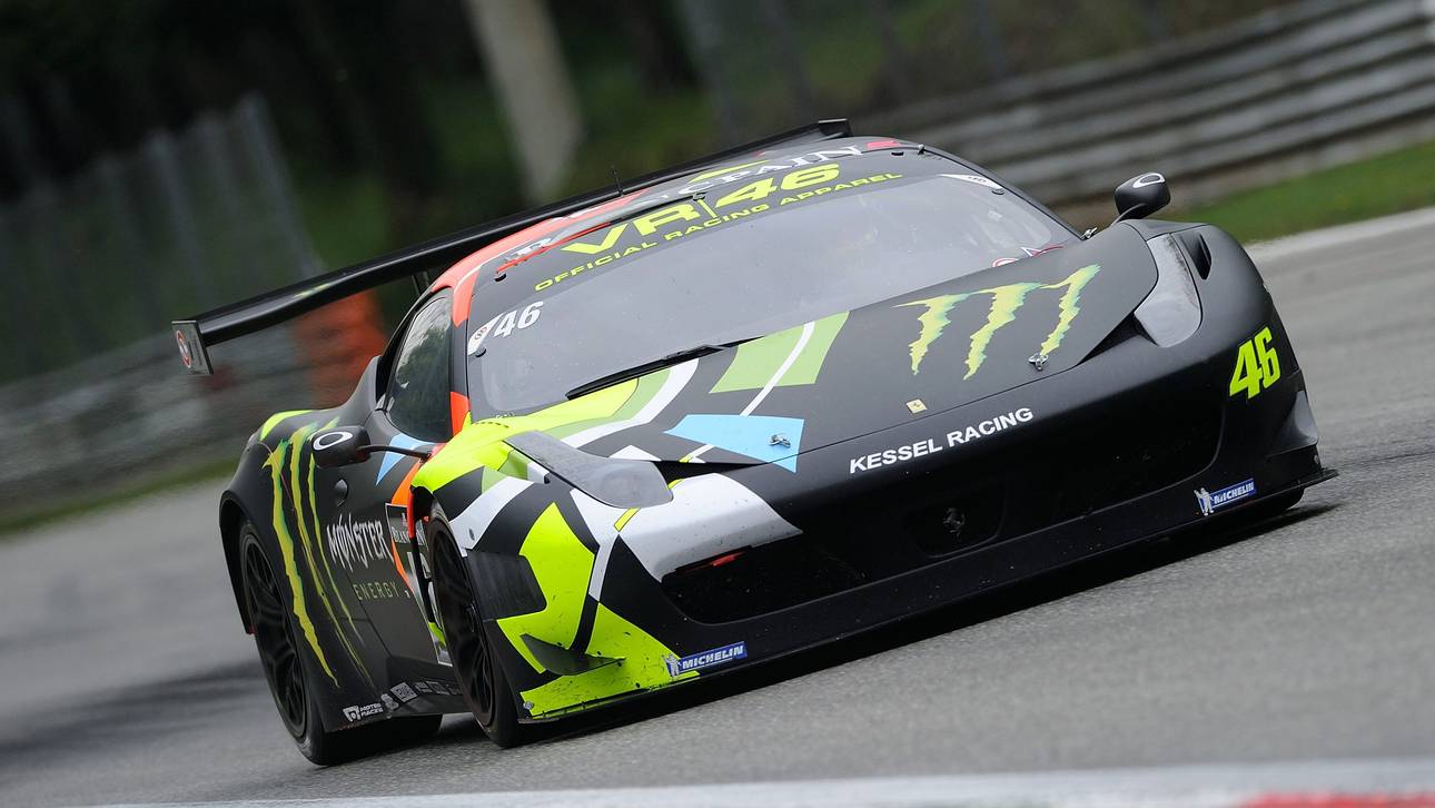 Rossi testet neuen Ferrari