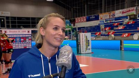 Der Allianz MTV Stuttgart darf nach zwei Wochen Quarantäne wieder Volleyball spielen. Sportdirektorin Kim Renkema ordnet die Leistung ihres Teams in diesem Zusammenhang ein.