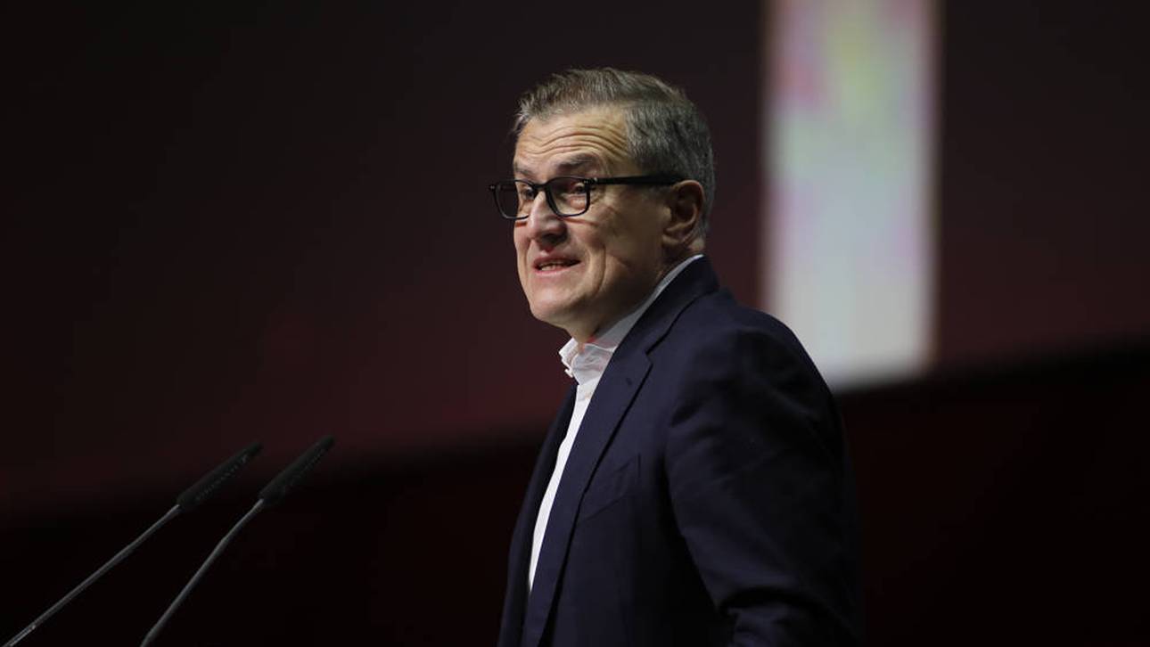 Bayern-Boss äußert Wunsch an Fans