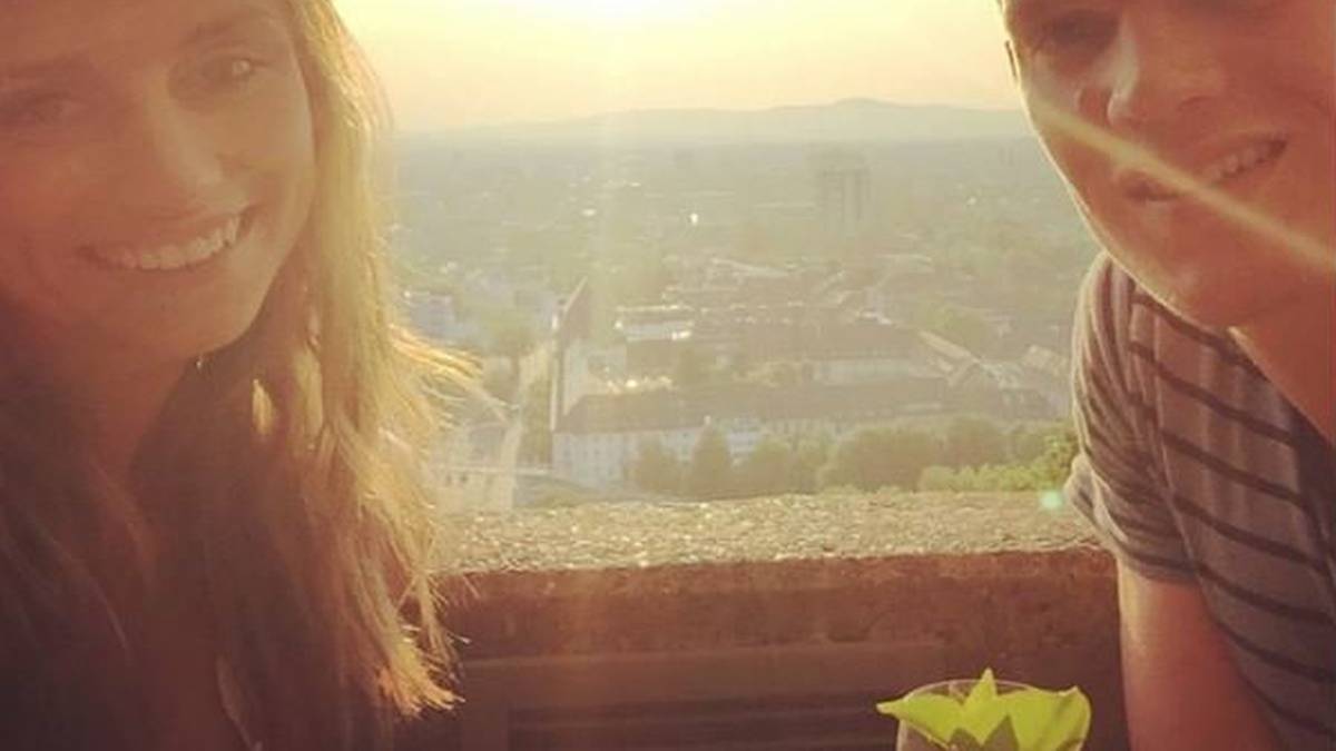 Gute Aussichten für Matthias Ginter und seine Freundin Christina Raphaella