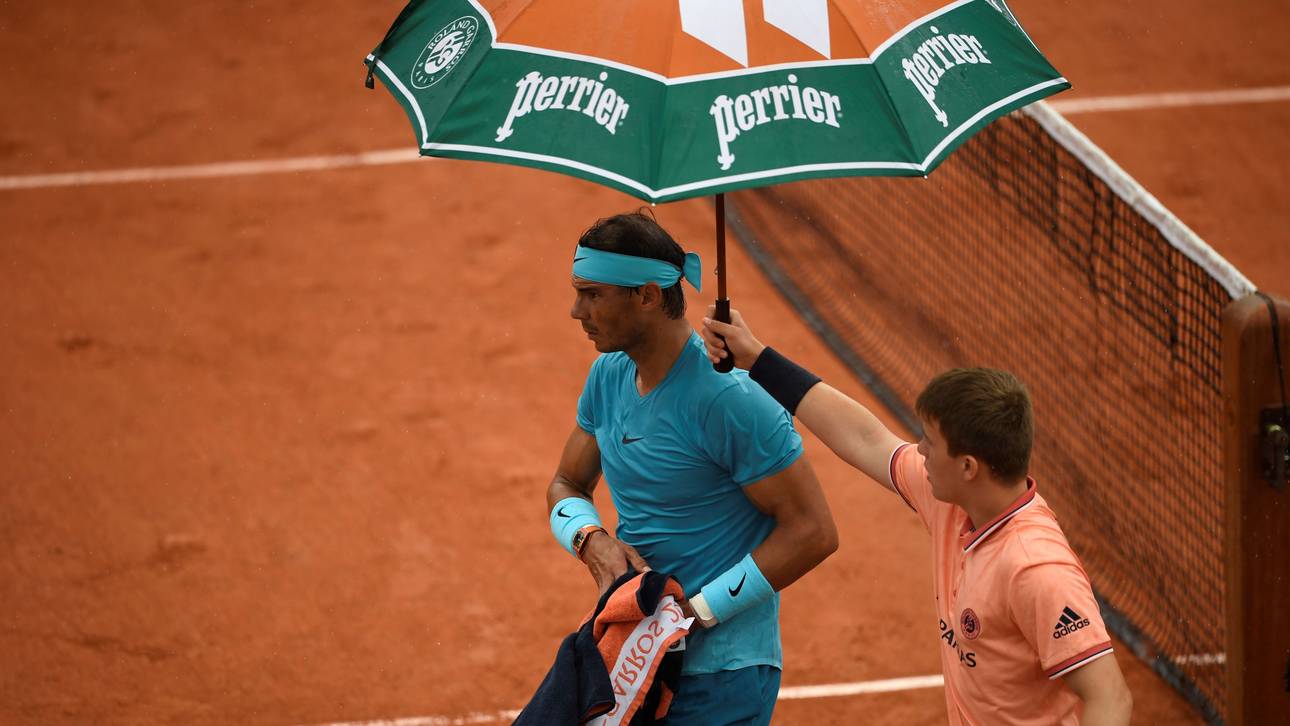 Regen: Nadal-Match unterbrochen
