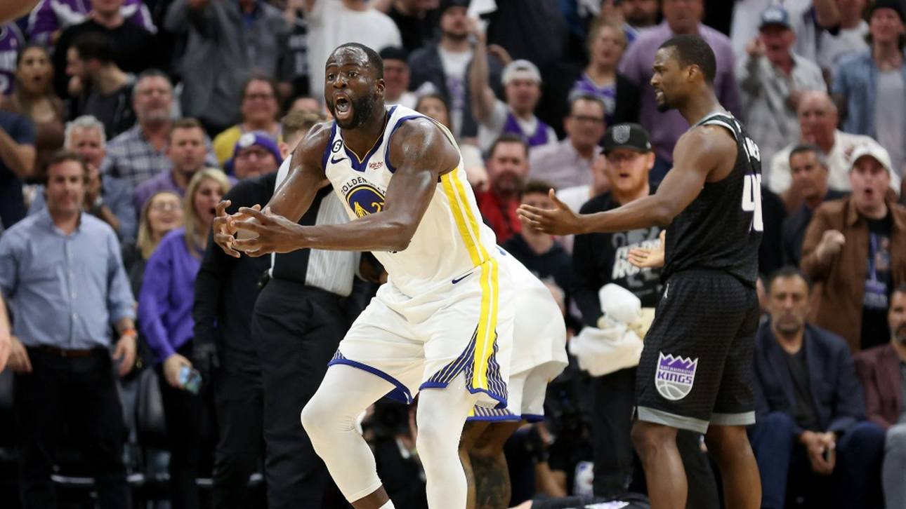 Witz-Strafe nach üblem Tritt