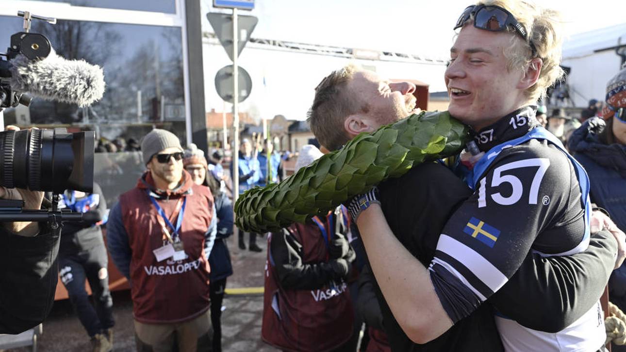Alvar Myhlback bejubelt seinen historischen Triumph