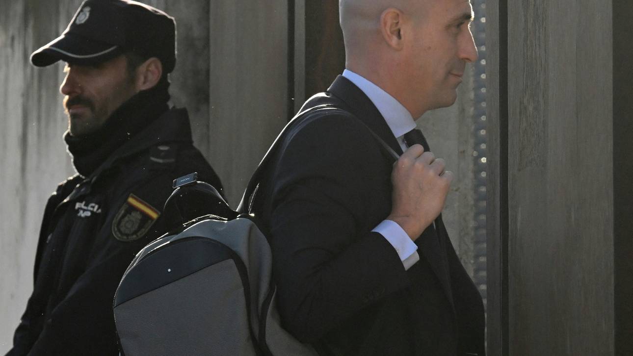 Rubiales-Anwältin fordert Freispruch