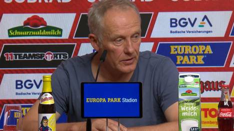 Nach der 2:4-Niederlage gegen Dortmund zeigte sich Freiburg-Trainer Christian Streich auf der Pressekonferenz sichtlich bedient. Er spricht von einer möglichen "knallharten Saison", die seinem Team bevorsteht.