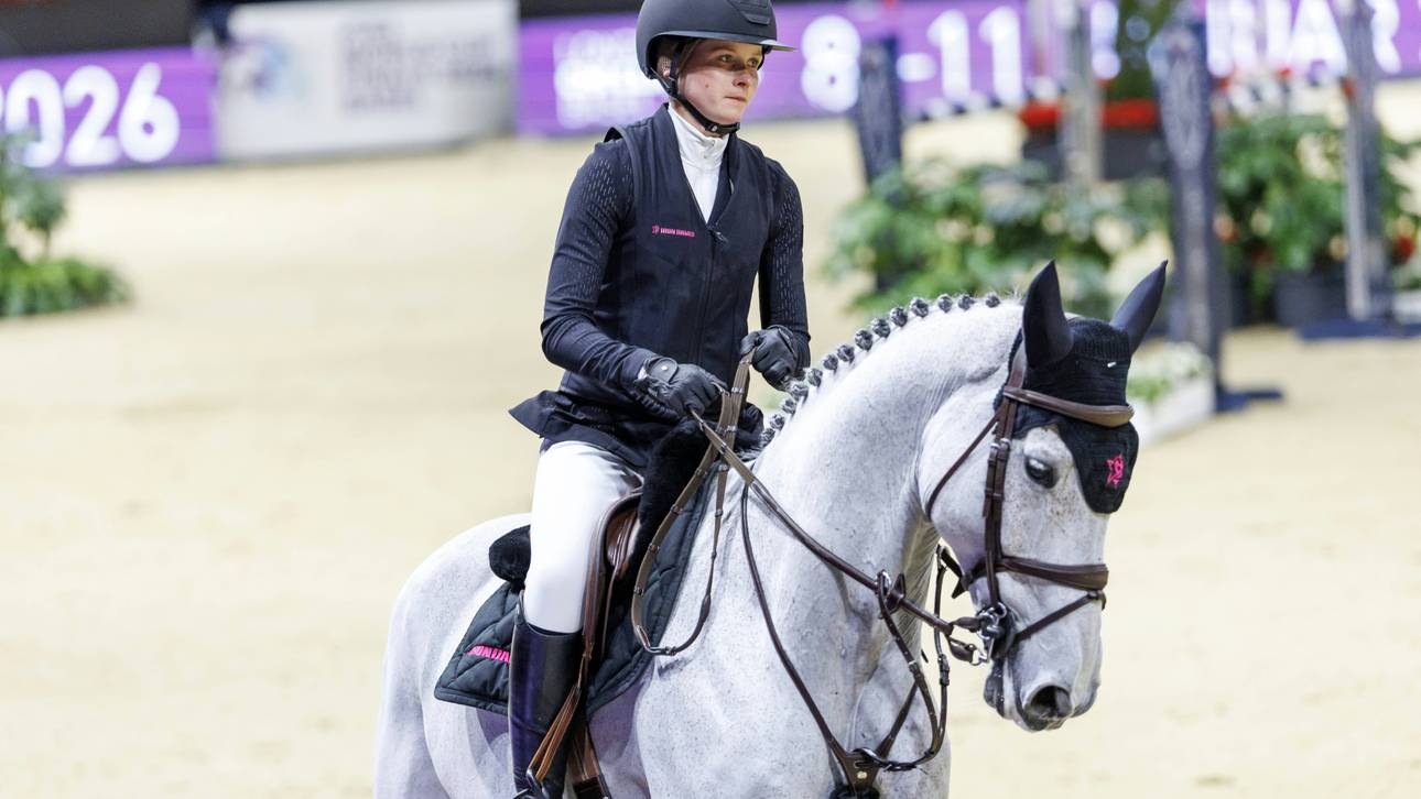 Weltcup-Finale der Reiter: Hinners im Auftaktspringen Siebte