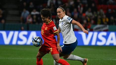 England schlägt China deutlich mit 6:1