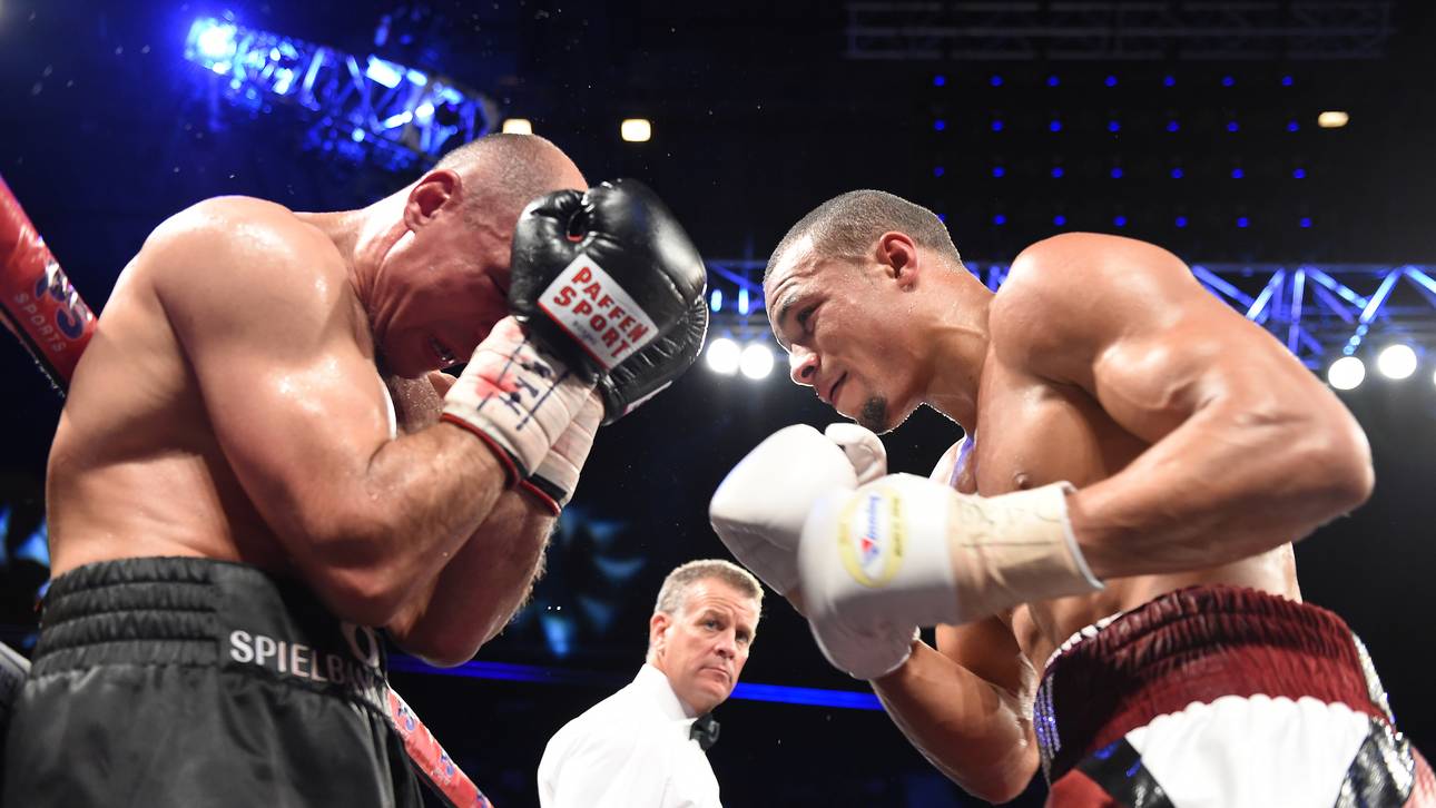 Abraham setzt Karriere fort