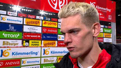Matthias Ginter ist momentan in überragender Form - muss der Freiburg-Profi mit zu WM? Er selbst bezieht zu dem Thema Stellung. 