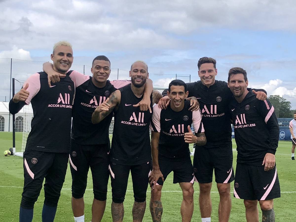 PSG-Foto mit Draxler, Neymar, Messi und Mbappe sorgt für Spott