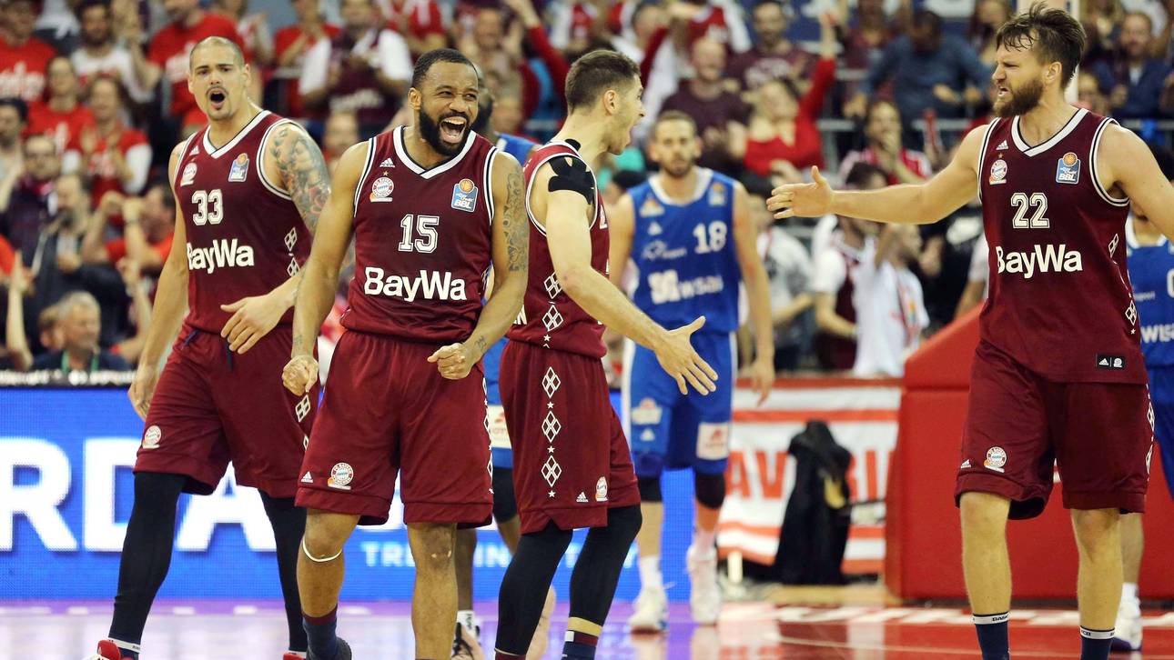 Bayern kämpft sich ins Halbfinale