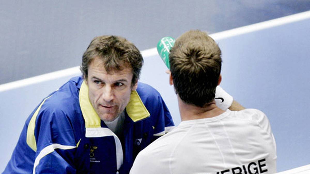 Wilander suchte sich 2001 für seinen ersten Job mit Marat Safin aber auch nicht gerade den pflegeleichtesten Profi der Tour aus. Später coachte er Tatiana Golovin, Paul-Henri Mathieu und Madison Keys - der skurrile Tiefpunkt