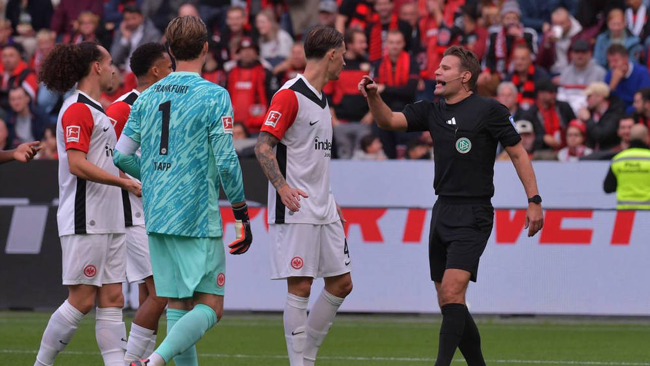 Doppelter Elfer-Wirbel in Leverkusen