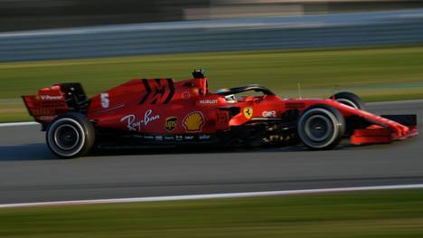 Ferrari fährt bei den bisherigen Testfahrten nur hinterher