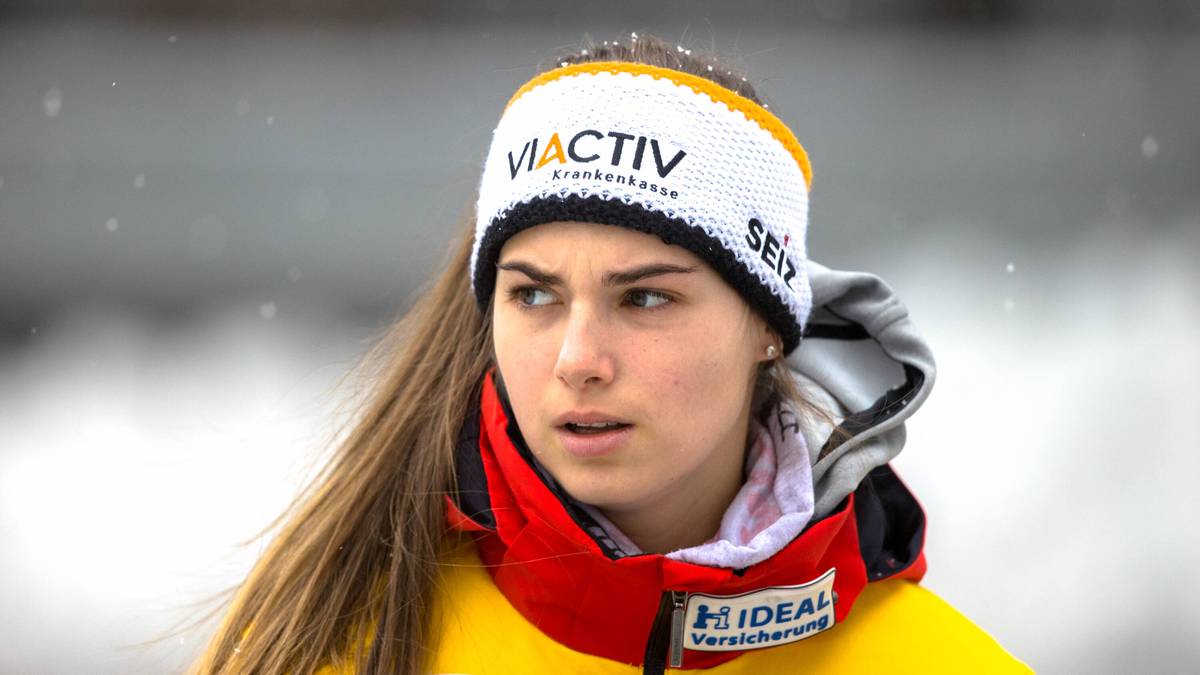 Kim Kalicki steht vor ihren allerersten Winterspielen. Dass die Bob-Pilotin dort gleich Edelmetall holt, ist nicht ausgeschlossen. Bei den letzten beiden Weltmeisterschaften wurde sie im Zweierbob Zweite.
