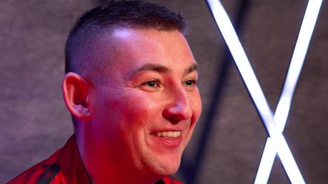 Warum interagiert Nathan Aspinall so oft mit dem Publikum? Und wäre er nicht besser, würde er sich auf der Bühne mehr fokussieren? "The Asp" hat eine erfrischende Antwort - und eine klare Meinung zum Thema Geld.