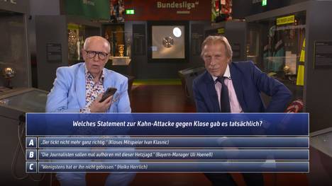 Kurios: Reiner Calmund nutzt bei "Fußball für Besserwisser" Uli Hoeneß als Telefonjoker, obwohl dieser selbst Bestandteil der Antwortmöglichkeit ist.