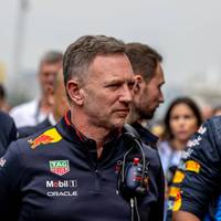 McLaren-Pilot Lando Norris beklagt sich über Langeweile in der Formel 1 aufgrund der Dominanz von Max Verstappen. Red-Bull-Boss Christian Horner kontert die Aussagen. 
