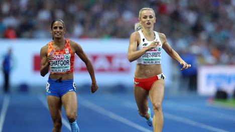 Madiea Ghafoor (l.) galt als große Hoffnungsträgerin der niederländischen Leichtathletik