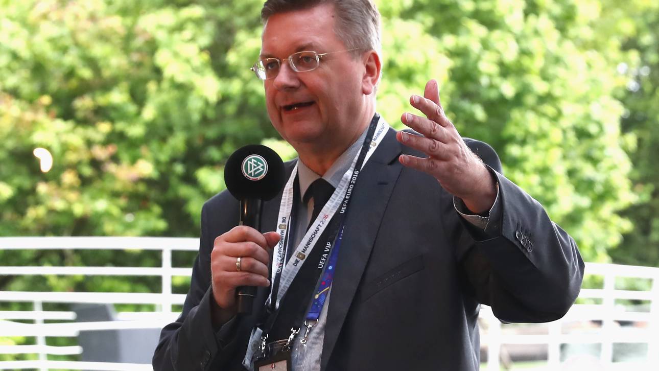 Grindel will friedliches Fußballfest