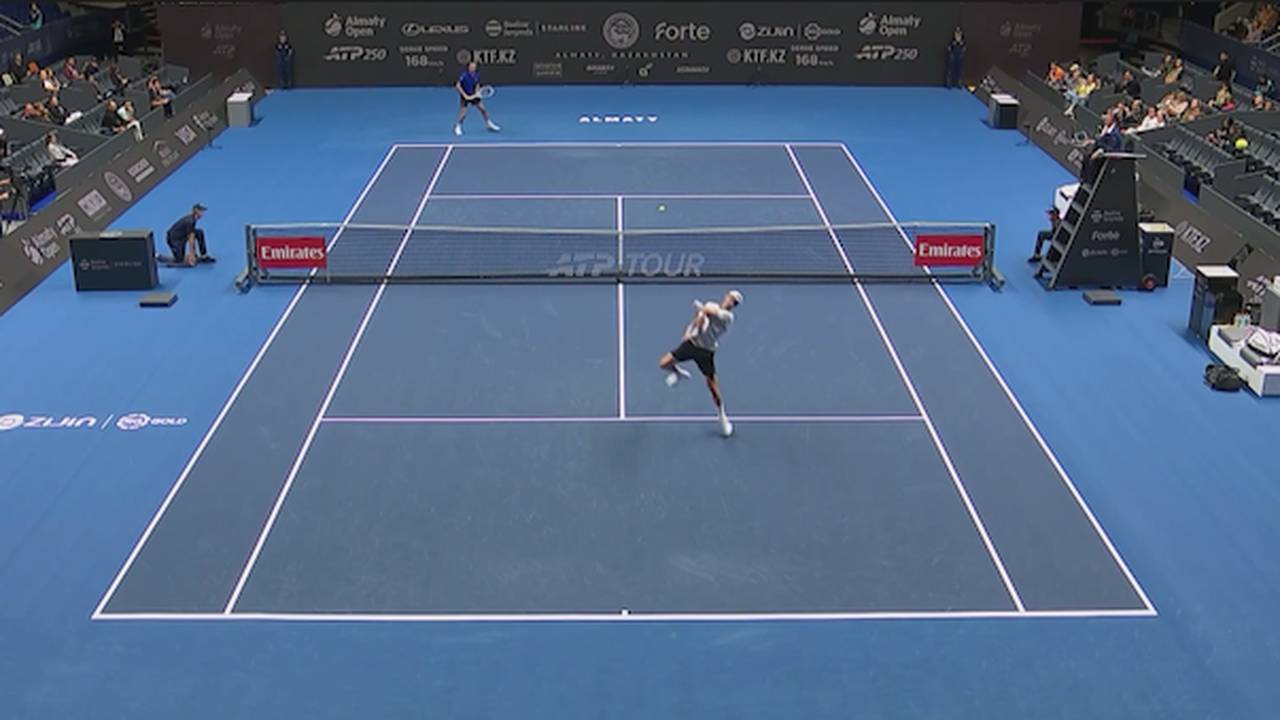 Tennis: Medvedevs Gegner zaubert ohne hinzusehen