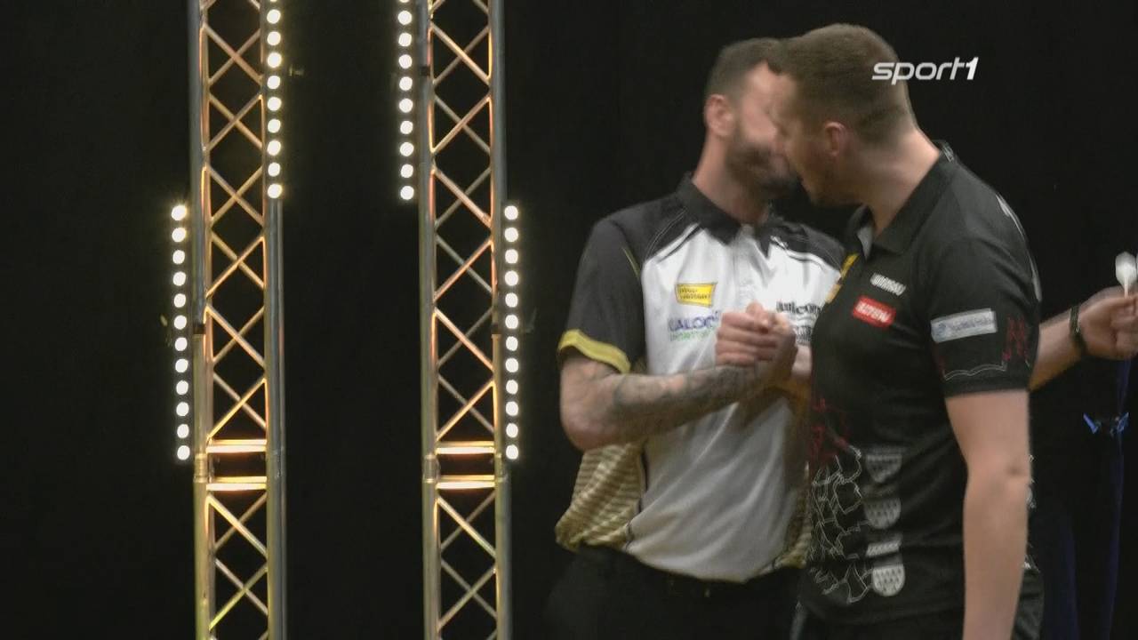 German Darts Grand Prix: Ross Smith besiegt Florian Hempel mit 6:1