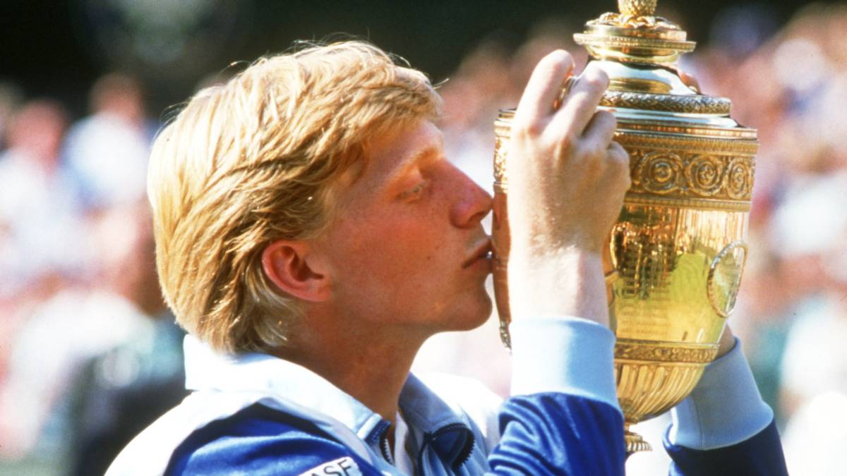 Tennis: Boris Becker - Trophäen werden versteigert, Boris Becker gewann 1985 zum ersten Mal in Wimbledon