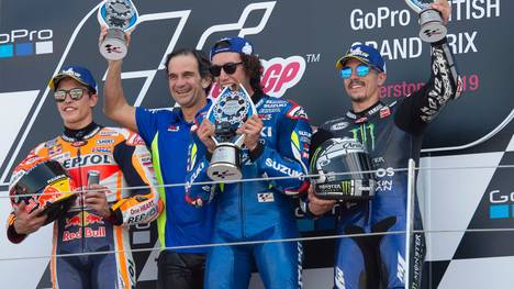 Marc Marquez (l.) und seine Kollegen dürfen sich auf 20 Rennen in der kommenden MotoGP-Saison freurn 